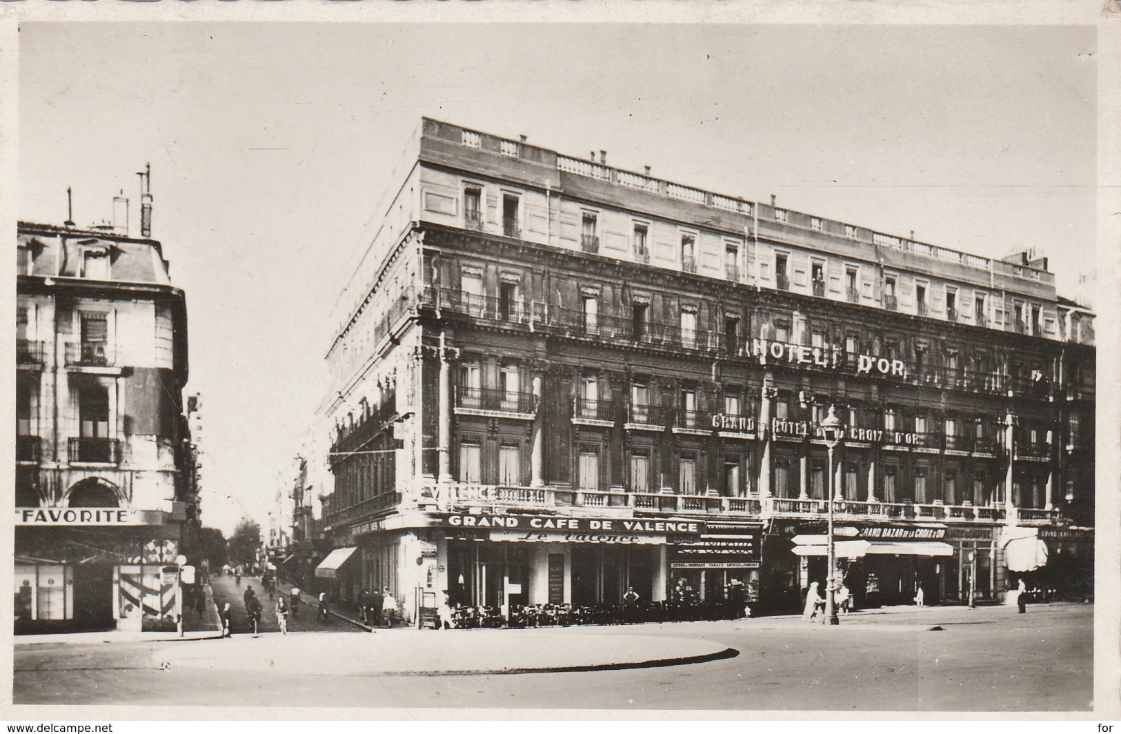 Drome : VALENCE : Place Maréchal-pétain ( C.p.s.m. - Photo Vérit. ) - Valence