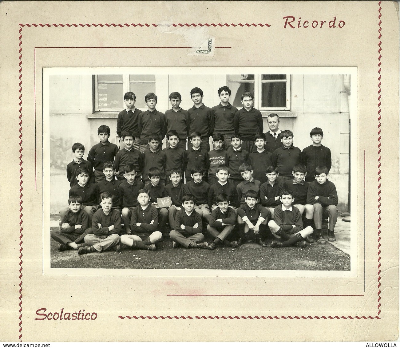 3986 "RICORDO SCOLASTICO CLASSE V-D-LUOGO E DATA SCONOSCIUTI" FOTO ORIG. - Anonymous Persons