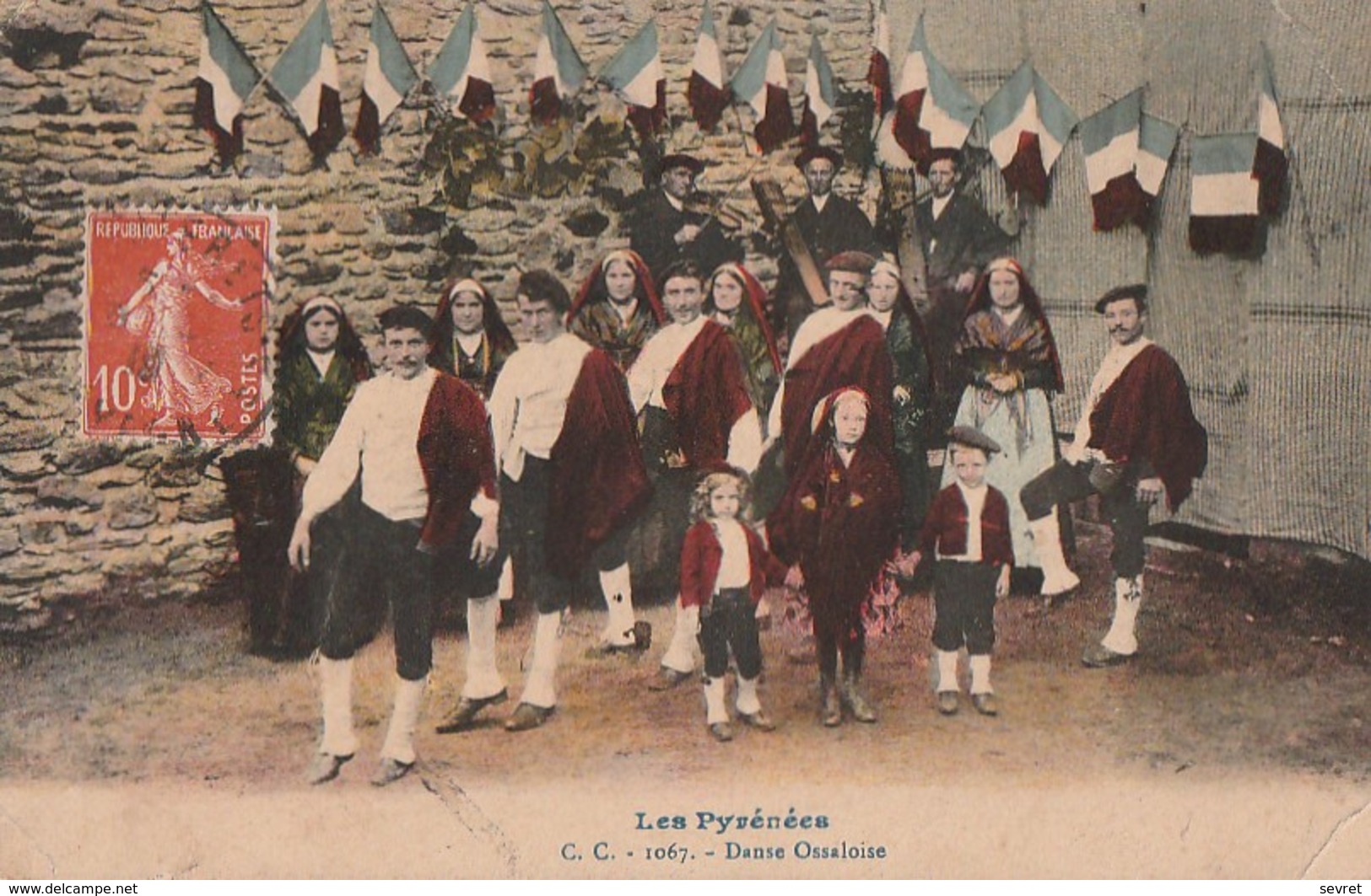 Les Pyrénées. - Danse Ossaloise - Danses