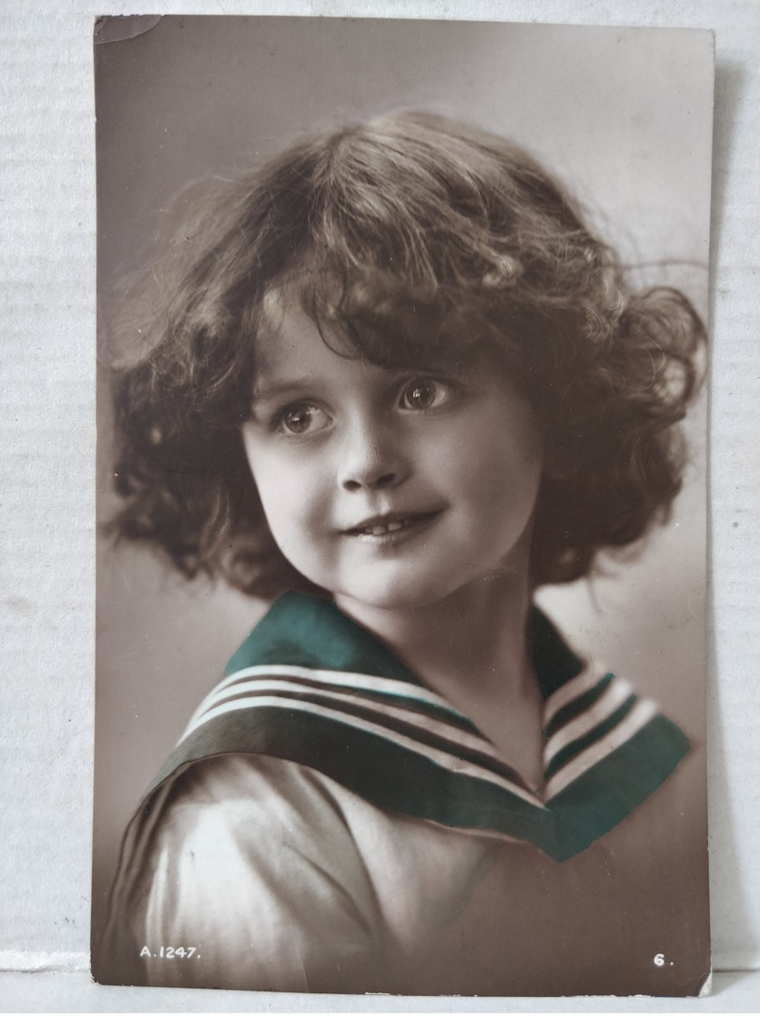 Portrait Enfant. Grete Reinwald ? - Abbildungen