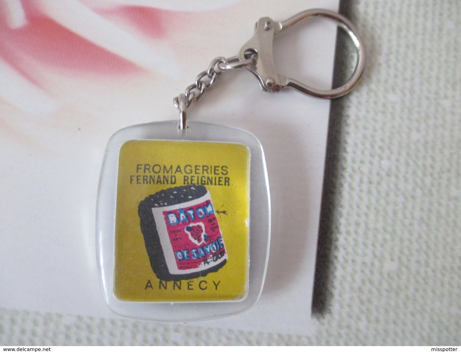 Porte Clé Ancien Fromageries Fernand Reignier Annecy - Key-rings