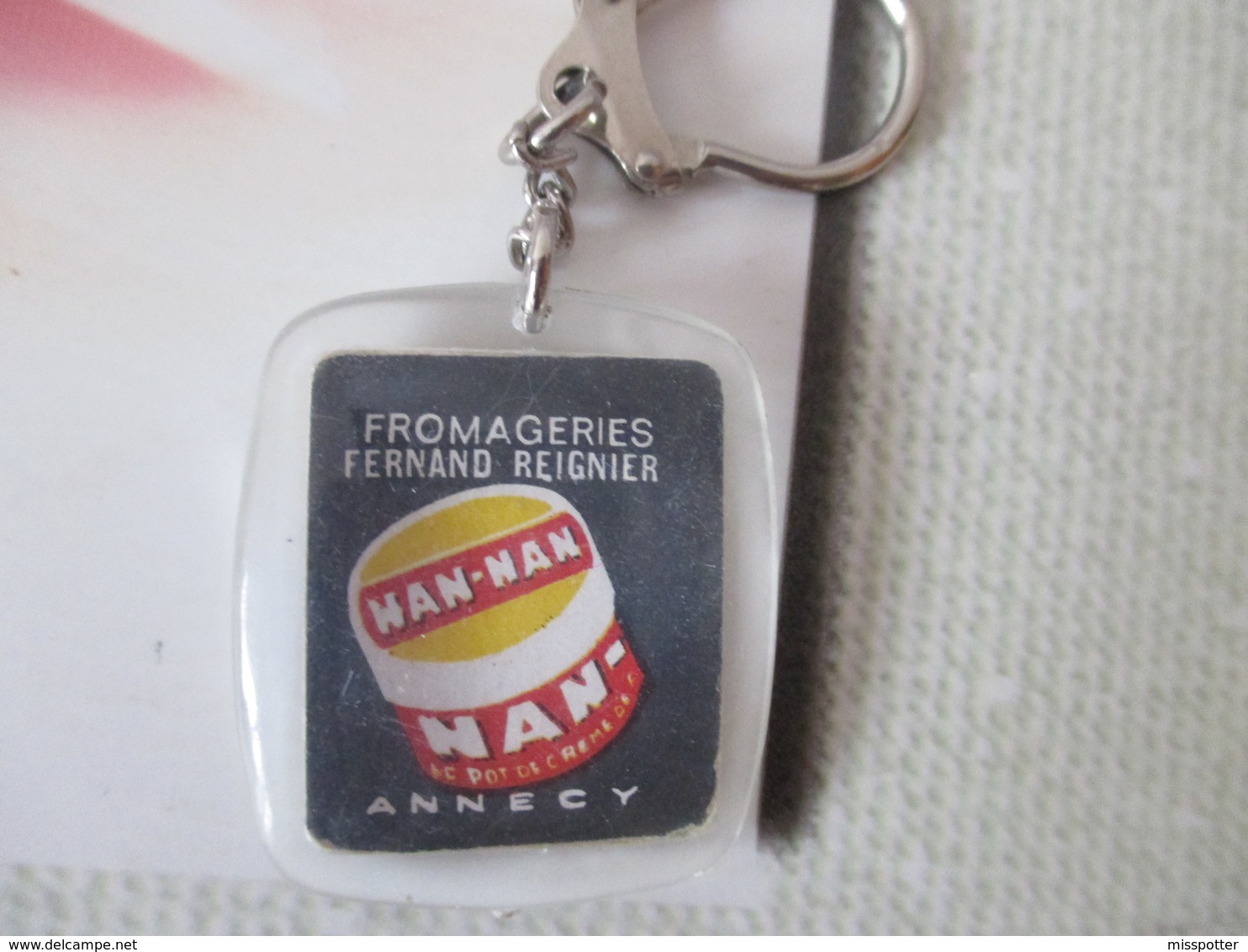 Porte Clé Ancien Fromageries Fernand Reignier Annecy - Key-rings