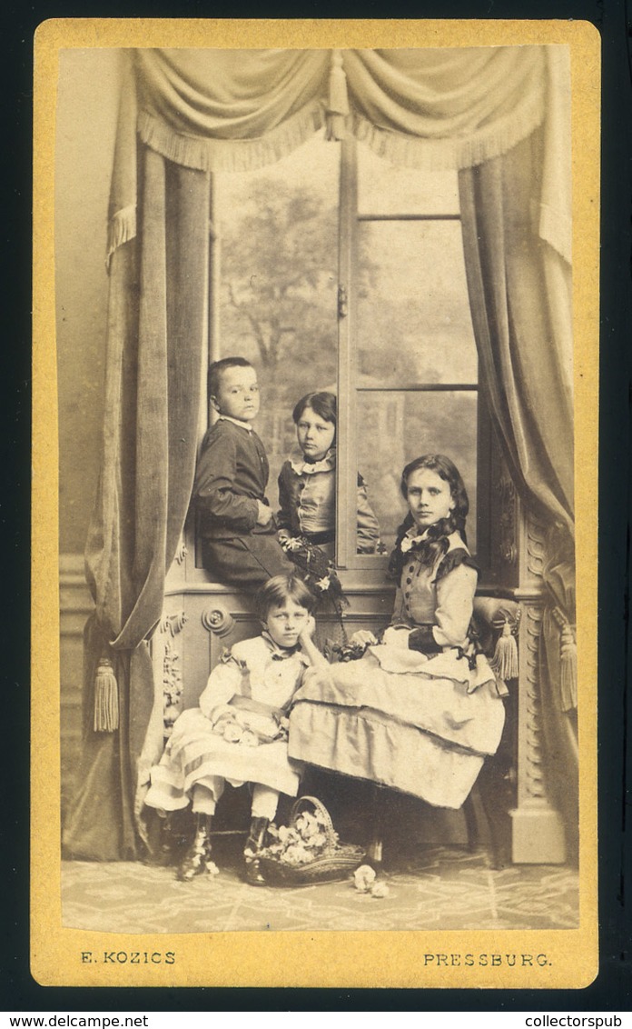 POZSONY 1870. Ca. Kozics : Gyereke Szép Visit Fotó - Other & Unclassified