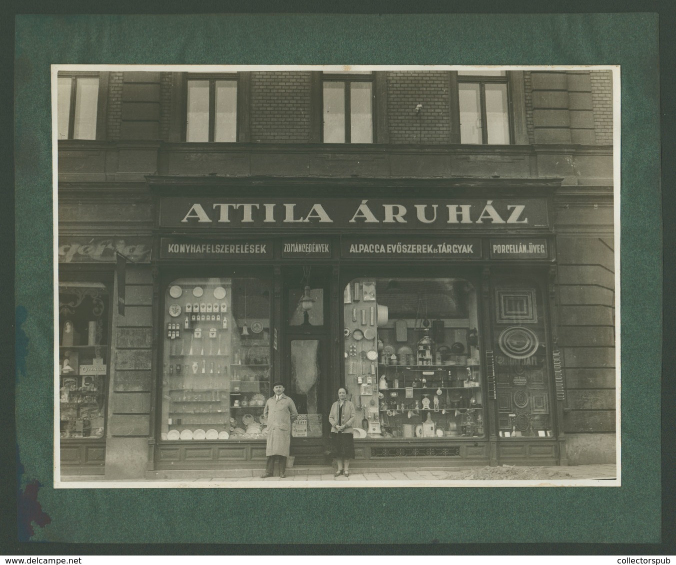 BUDAPEST 1925-40. Attila Áruház, Konyhafelszerelés ,porcellán, Zománcedény Régi Fotó 24*18 - Other & Unclassified