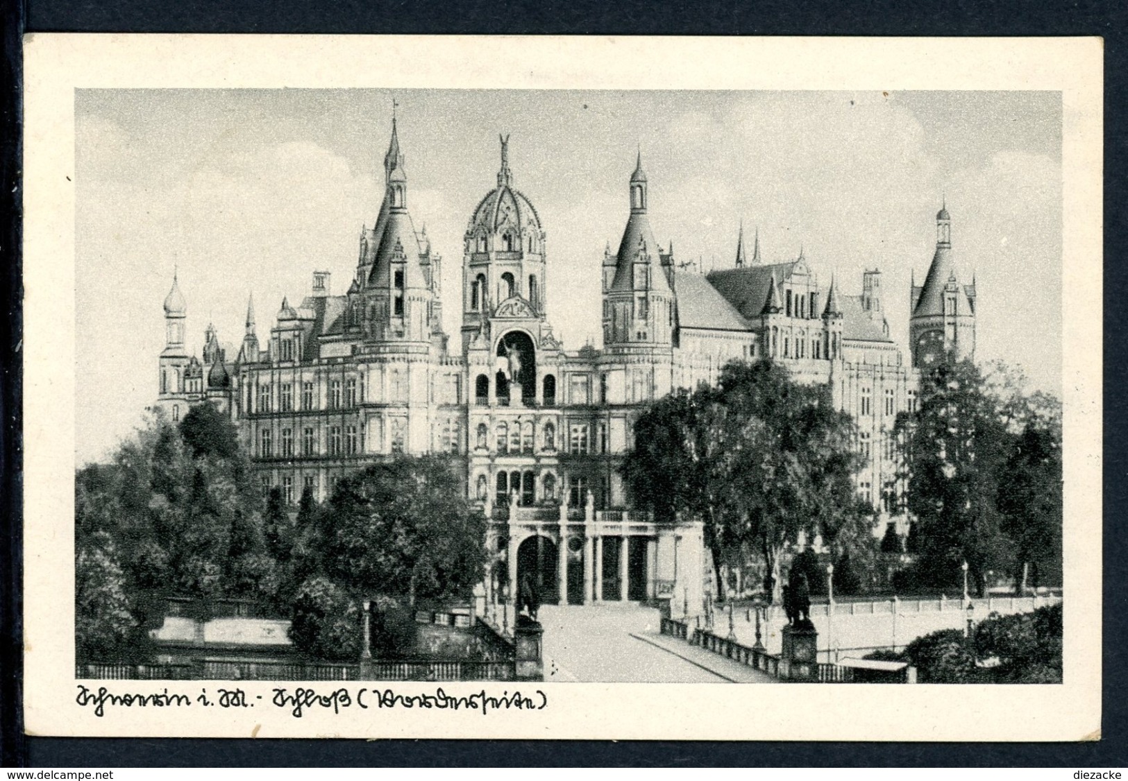 AK Schwerin 1940 Schweriner Schloß Mit Brücke (ZY492 - Autres & Non Classés