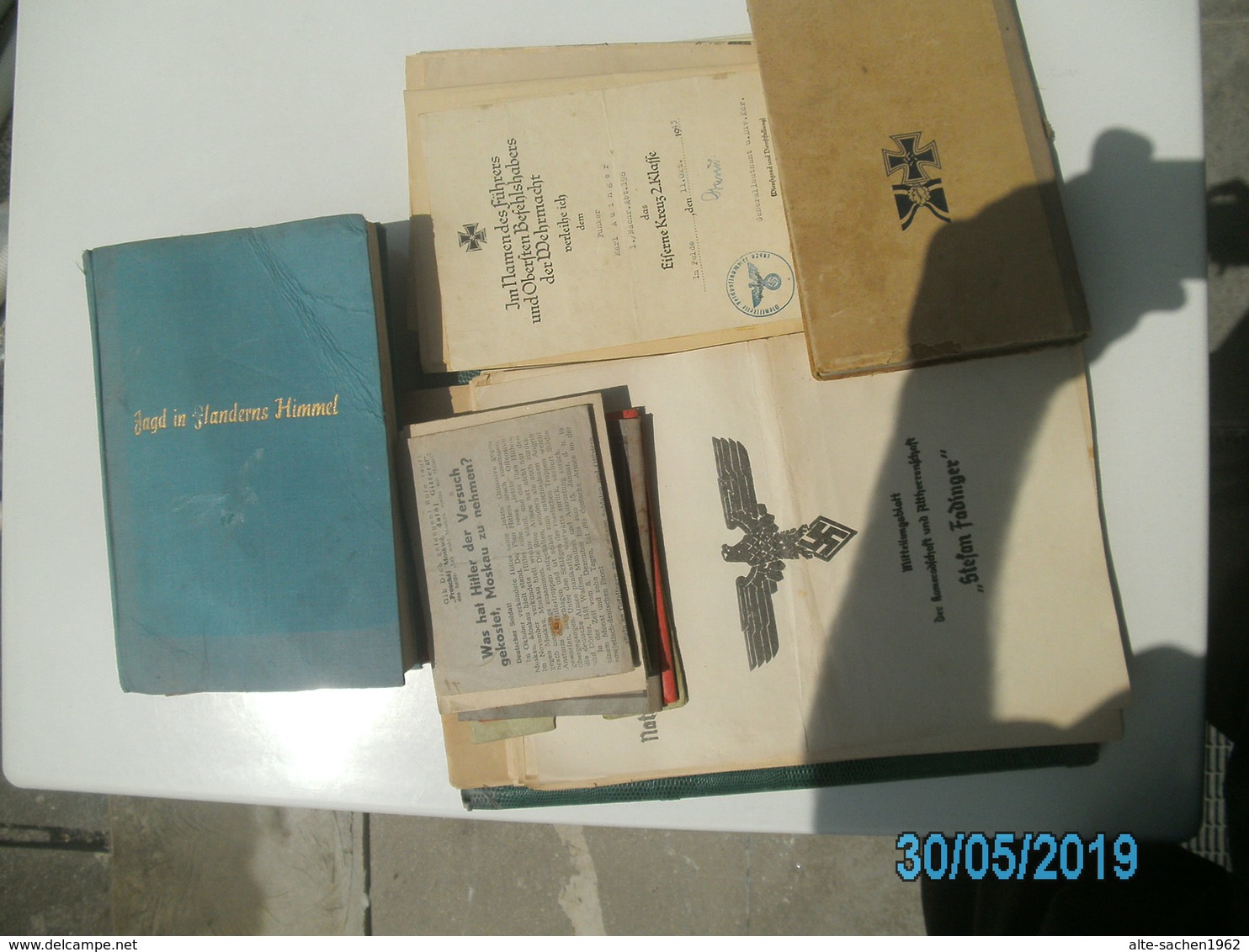 GROSSES LOT - 2Wk. - BÜCHER-DOKUMENTE-URKUNDE usw,,,,