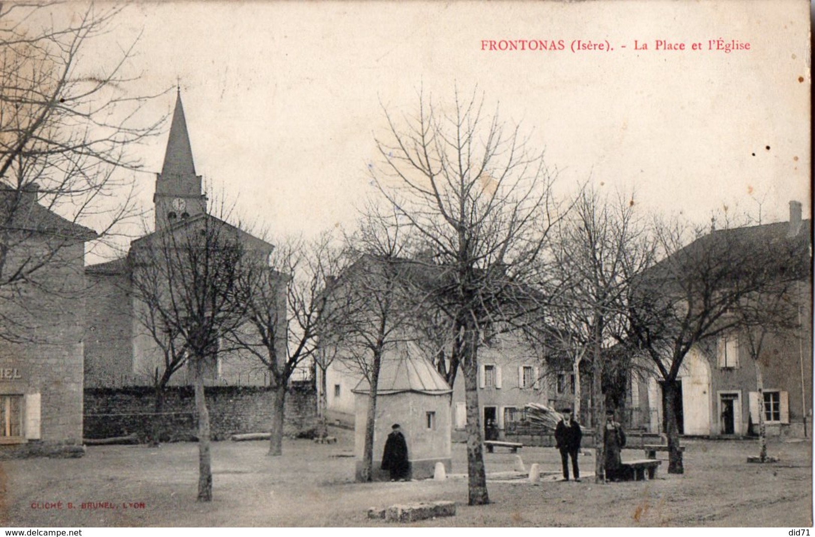 FRONTONAS - La Place De L'Eglise - - Autres & Non Classés