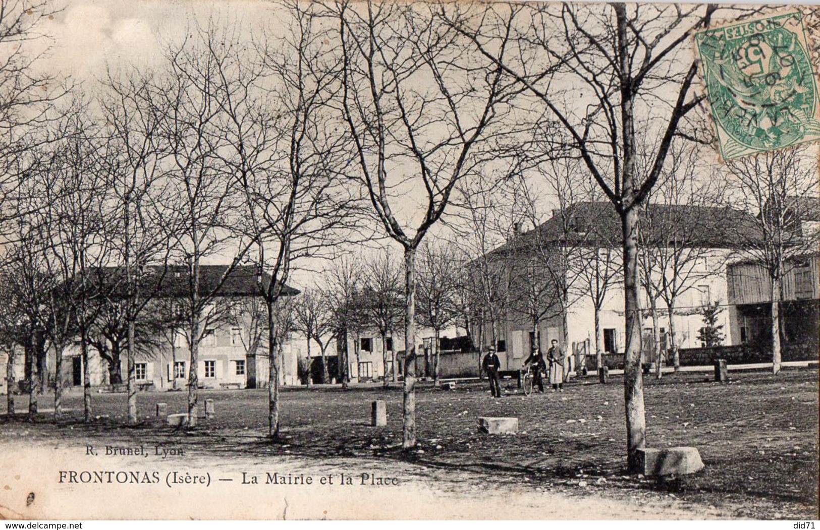 FRONTONAS - La Mairie Et La Place - - Other & Unclassified