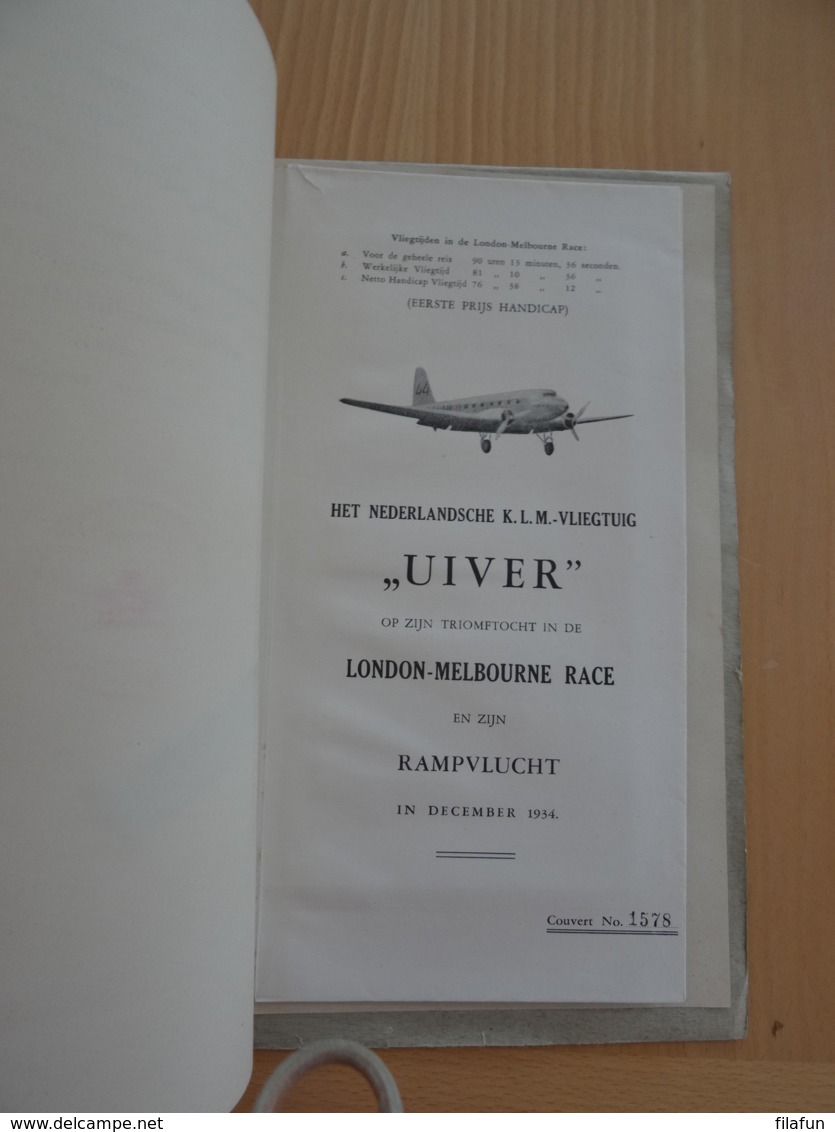 Nederlands Indië - 1934 - Uiver London-Melbourne Race SCVT - Crew-signatures En Akte - Nummer 1578 - Incl R-shipping - Nederlands-Indië