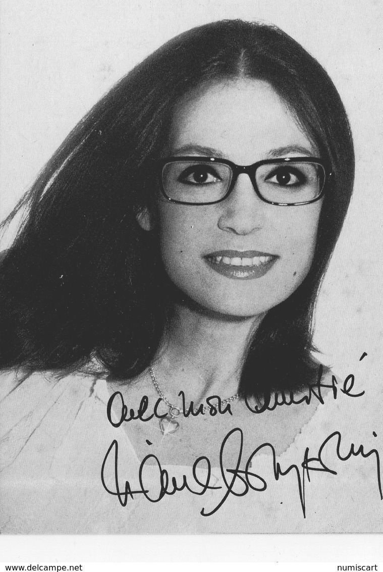 Nana Mouskouri Chanteuse Artiste Carte Dédicacée - Chanteurs & Musiciens