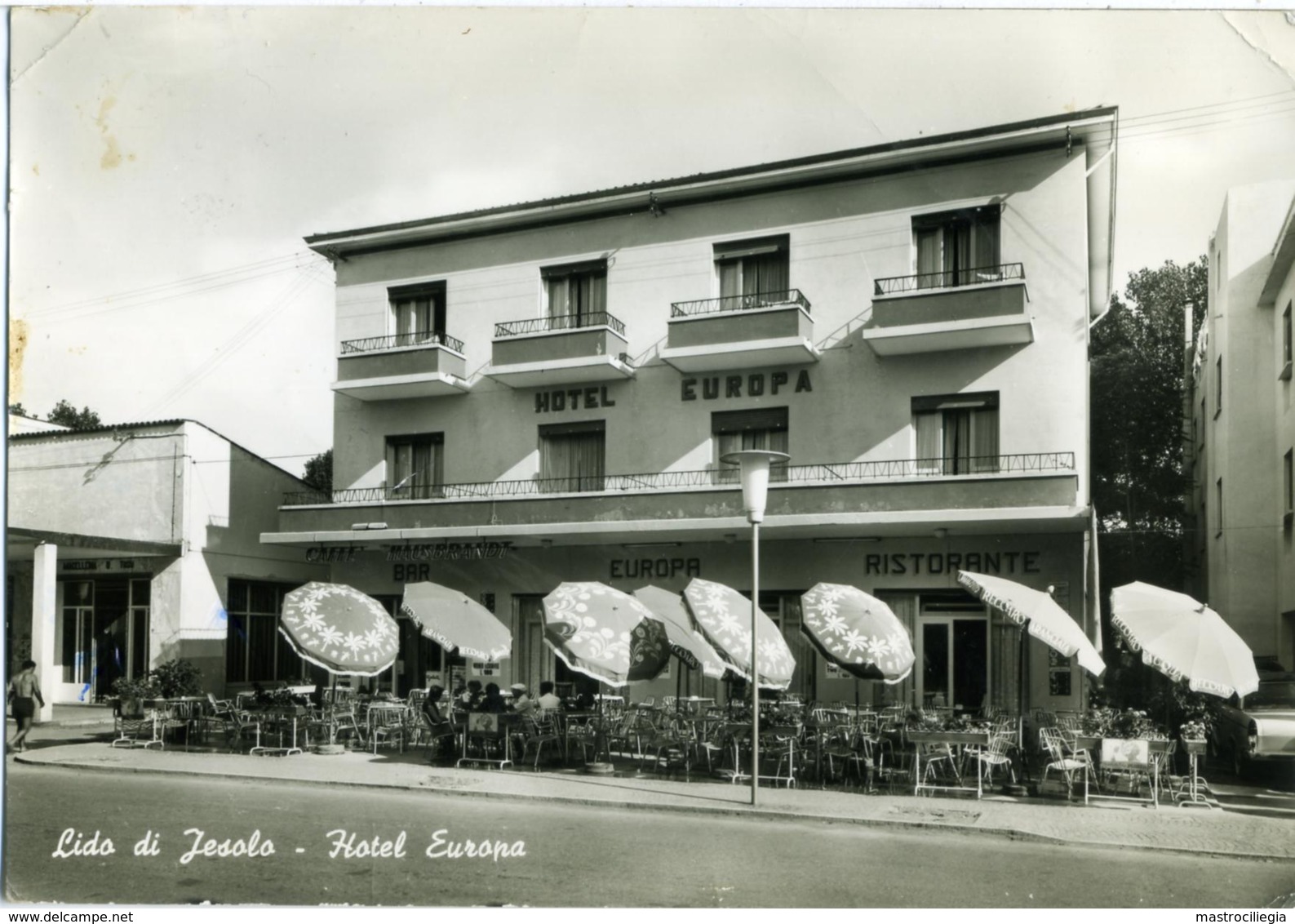 LIDO DI JESOLO  VENEZIA  Hotel Europa  Macelleria Toso  Insegna Caffè Hausbrandt  Ombrelloni Recoaro - Venezia