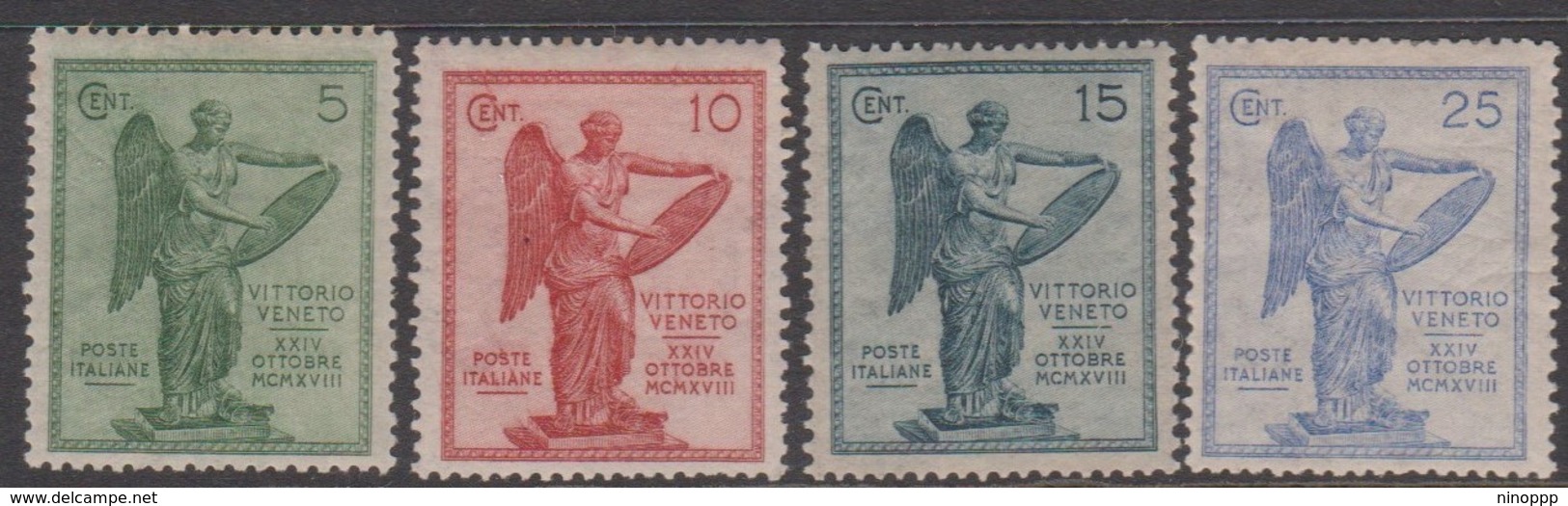 Italy S 119-122 1921 3rd Anniversary Of Victory, Mint Hinged - Neufs