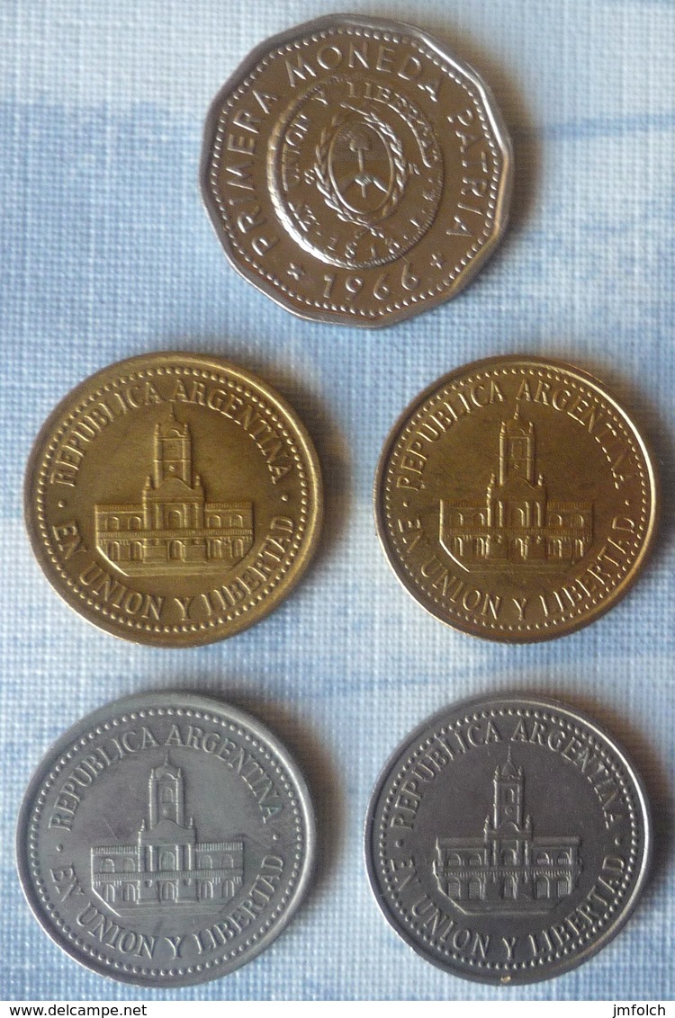 LOTE DE 5 MONEDAS DE ARGENTINA DE 25 PESOS Y 25 CENTAVOS - Argentina