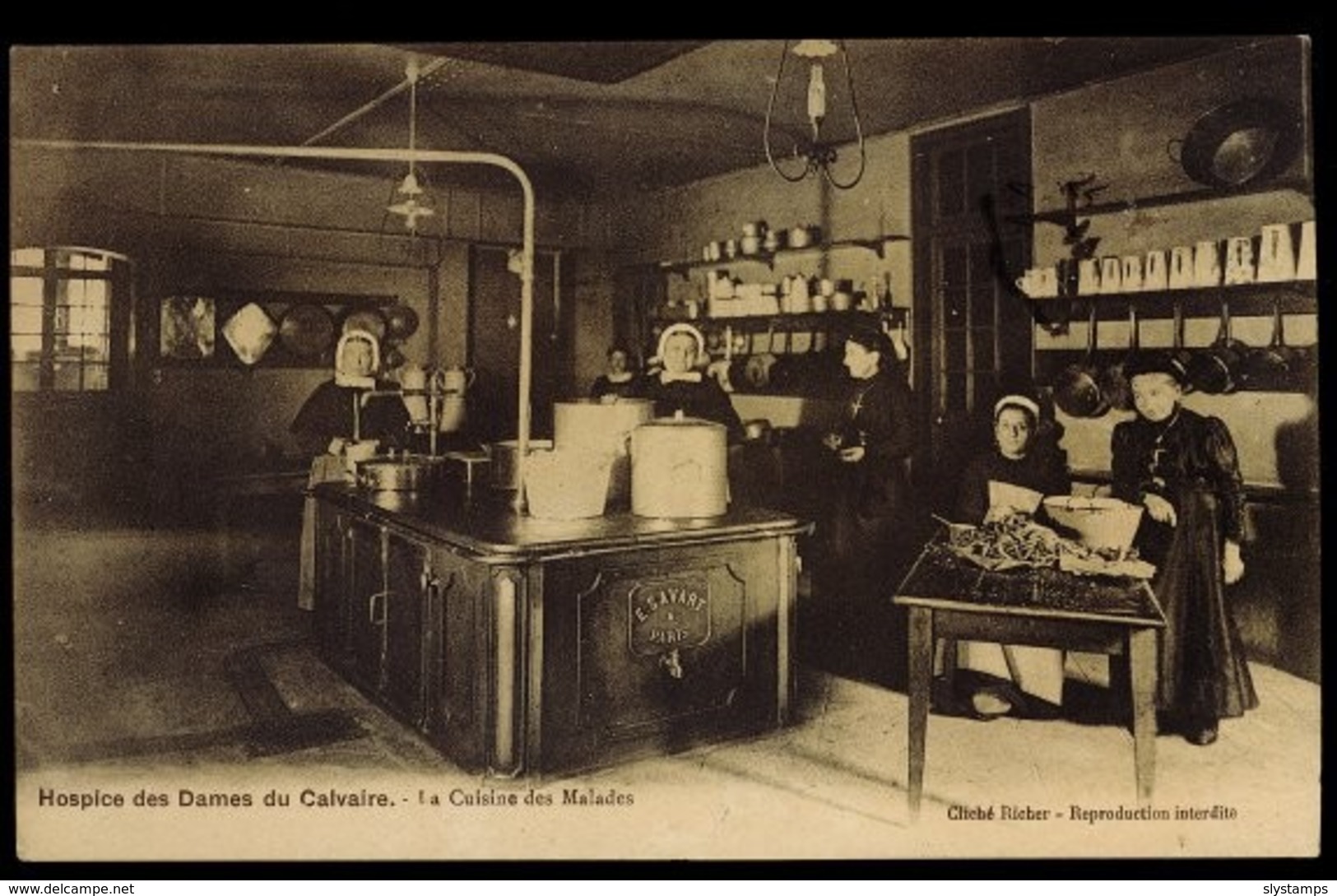 CPA 75 PARIS HOSPICE DES DAMES DU CALVAIRE LA CUISINE DES MALADES ANIMEE CLICHE RICHER 1913 - Salud, Hospitales