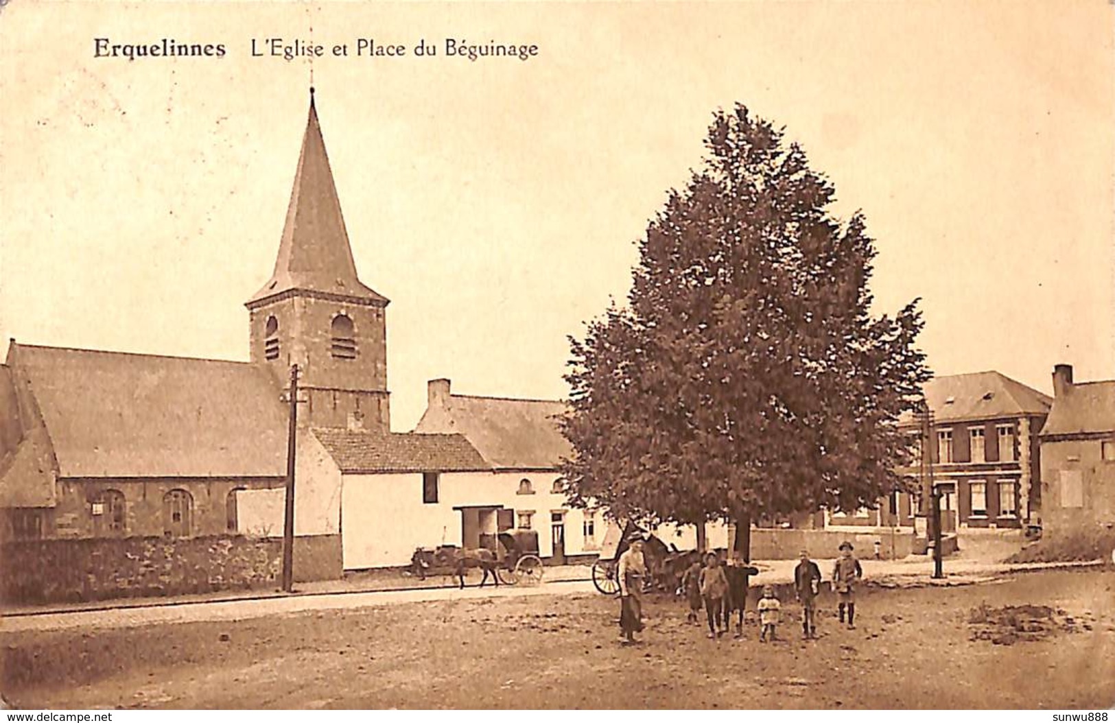 Erquelinnes - L'Eglise Et Place Du Béguinage (animée, 1937) - Erquelinnes