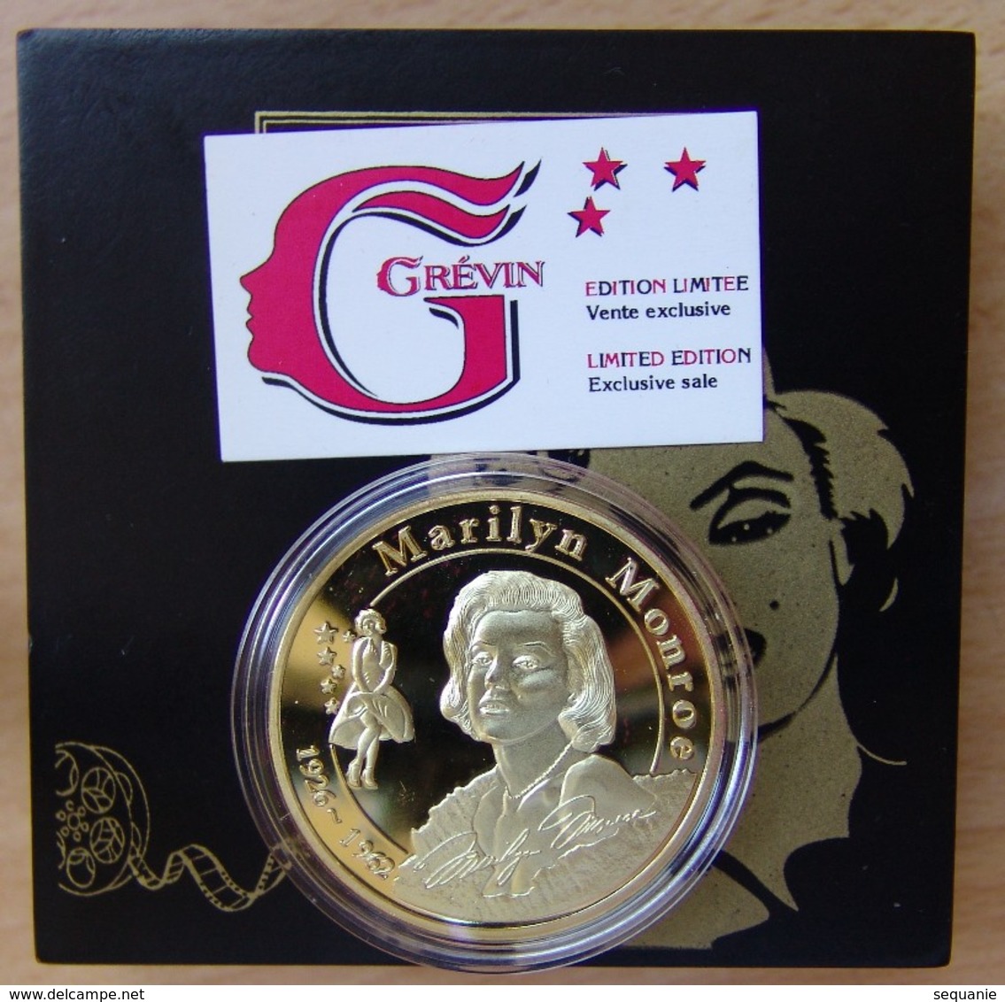 Médaille Marilyn Monroe Avec Coffret Musée Grevin - Professionnels / De Société