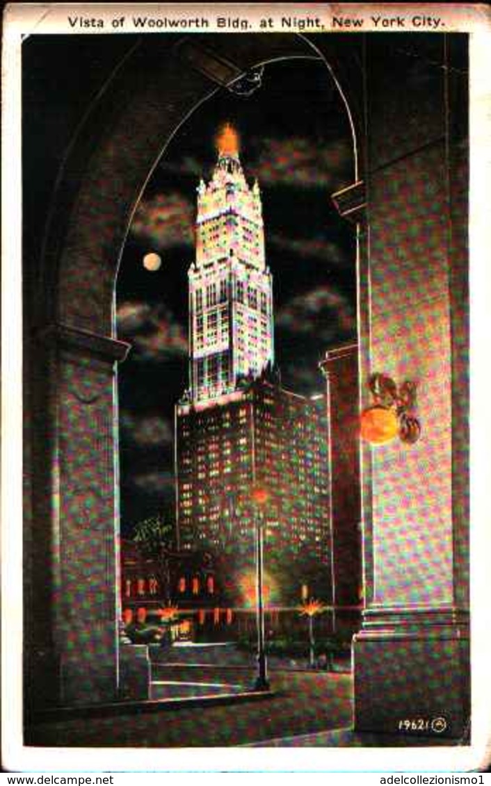 4352) Cartolina Di New York- Vista Of Woolworth Bldg -viaggiata 1926 - Altri & Non Classificati