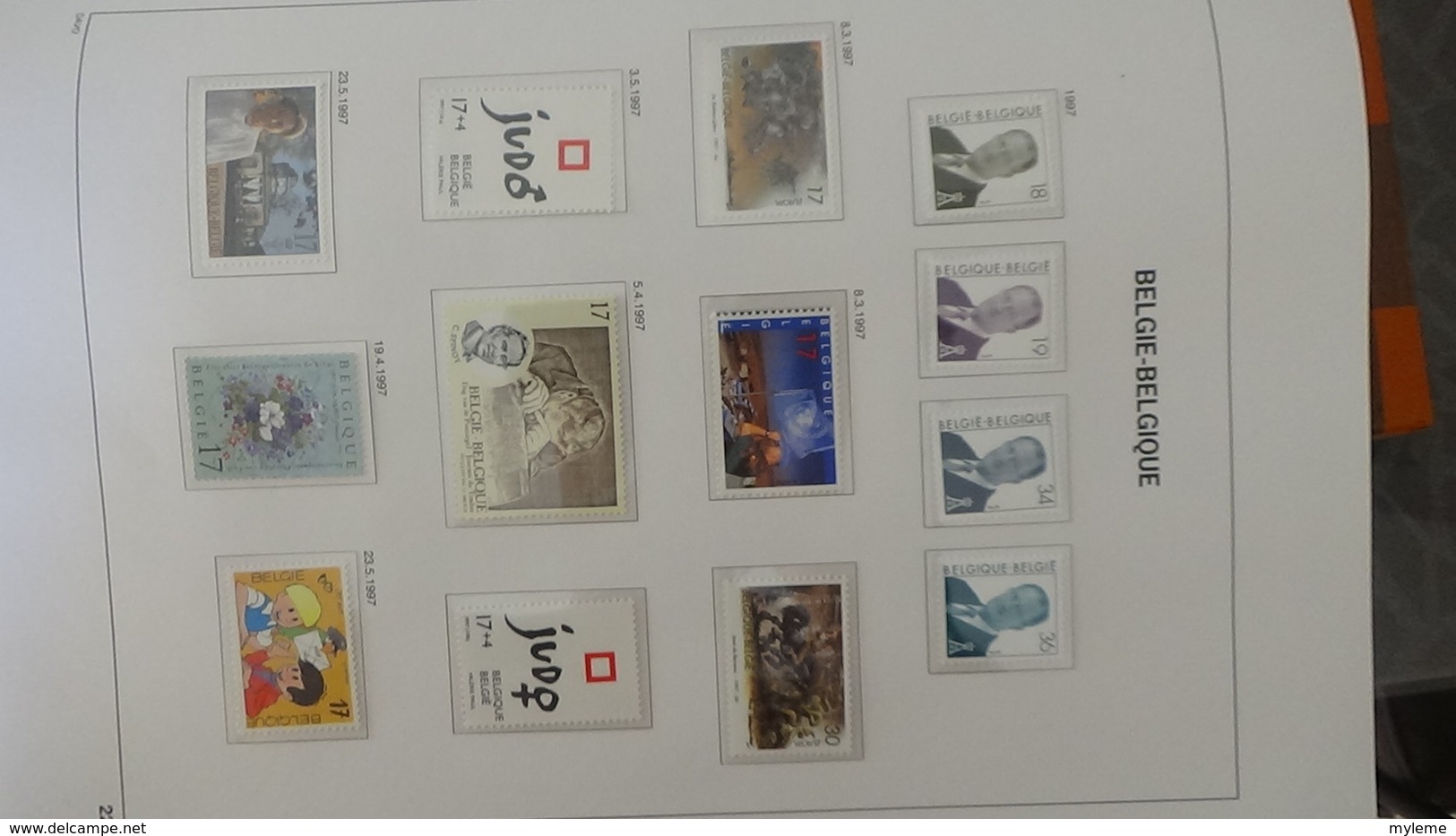 Grosse collection BELGIQUE en DAVO de 1985 à 1998 en blocs, carnets et timbres ** . Bien suivie A saisir !!!