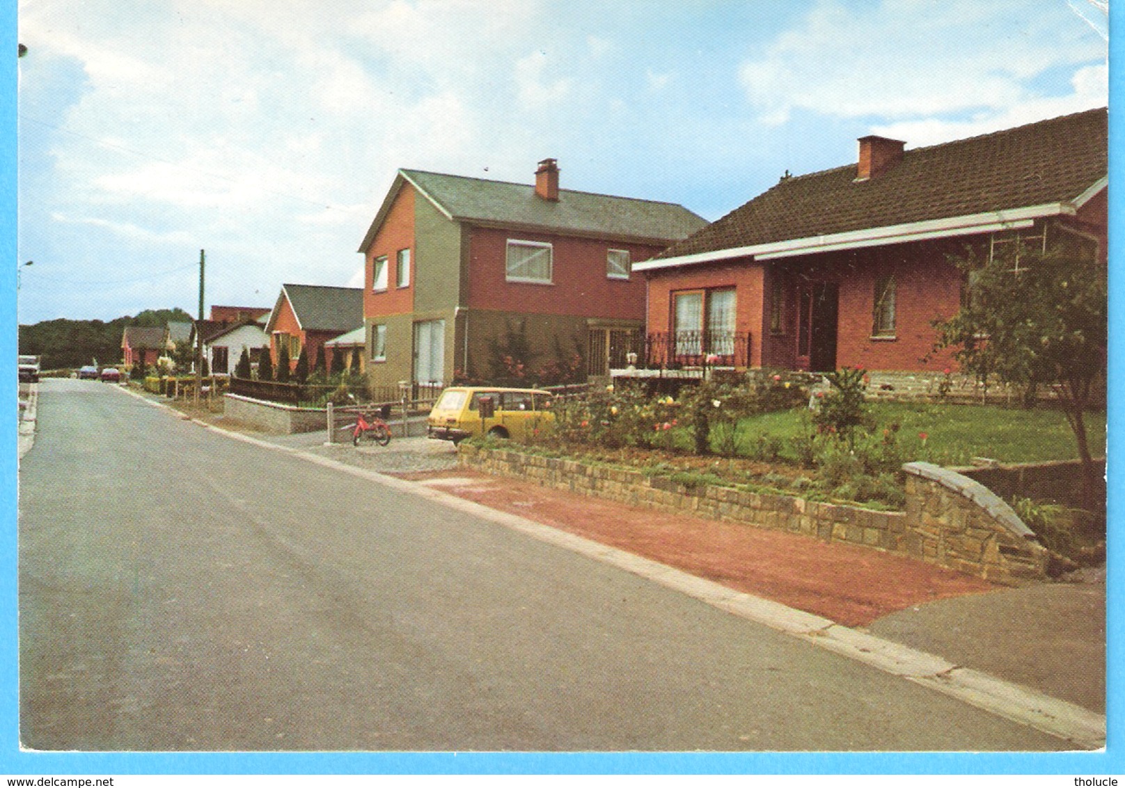 Velaine-sur-Sambre (Sambreville)-+/-1970-Rue D'Auby--Edit.Smetz--->Imprimerie-Papeterie Darmont, Velaine S/S-rare - Sambreville