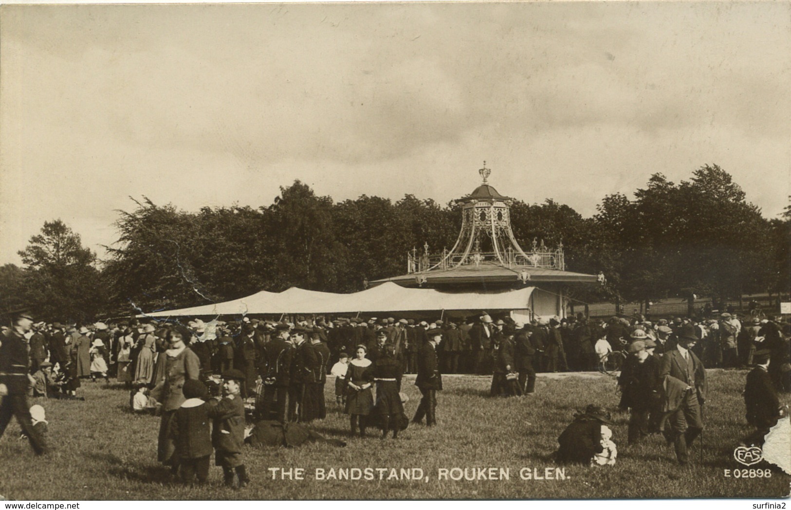 GLASGOW - ROUKEN GLEN - THE BANDSTAND - ANIMATED RP Gls6 - Renfrewshire