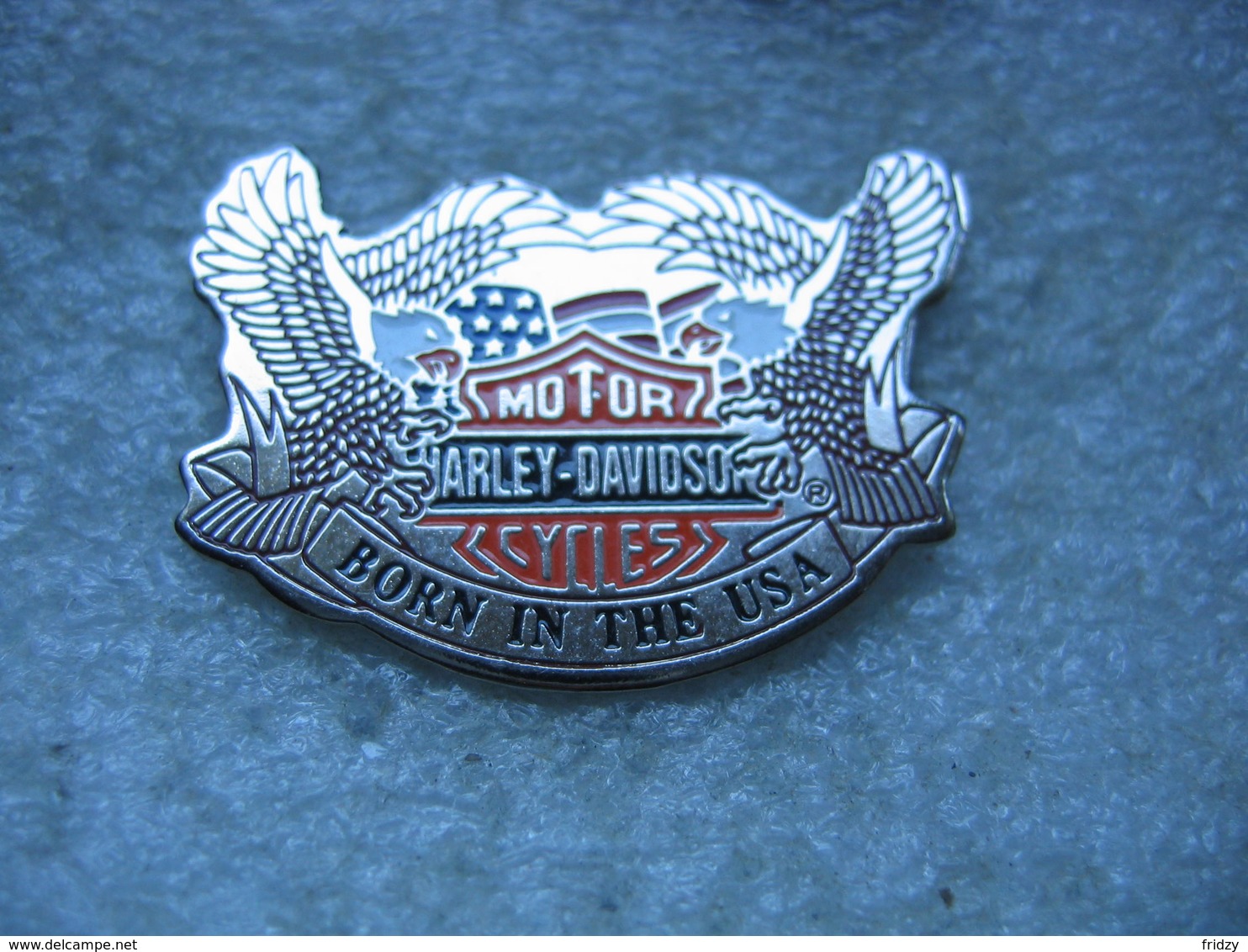 Pin's Moto Harley Davidson, Motor Cycles. Born In The USA - Motos