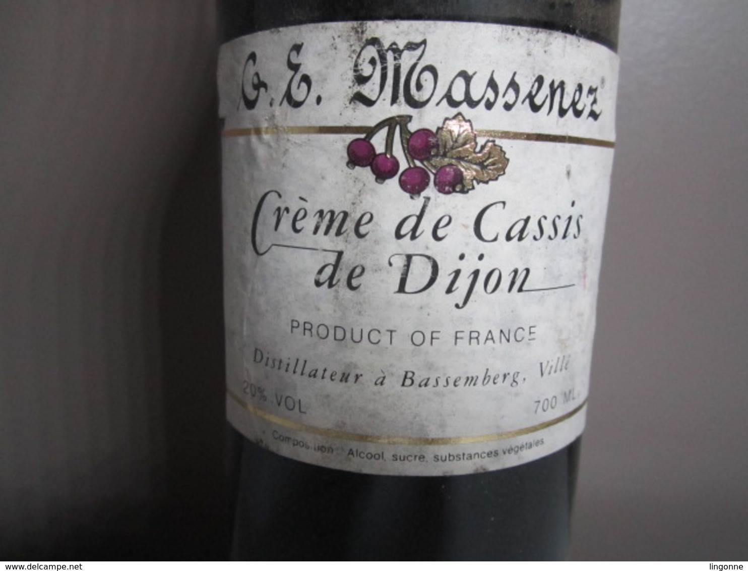 CRÈME DE CASSIS DE DIJON MASSENEZ Distillateur à BASSEMBERG VILLE - Spiritueux