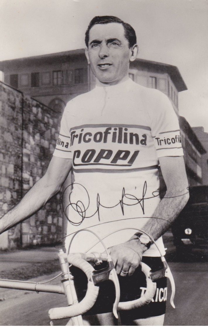 1960 Circa FAUSTO COPPI Foto Ricordo Con Autografo Stampato - 1946-60: Marcophilie