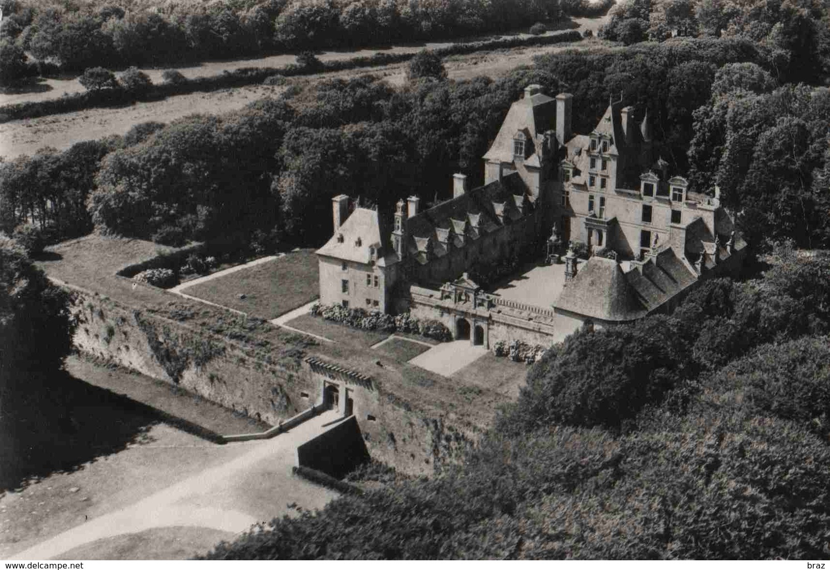 CPSM  St  Vougay Chateau De Kerjean - Saint-Vougay