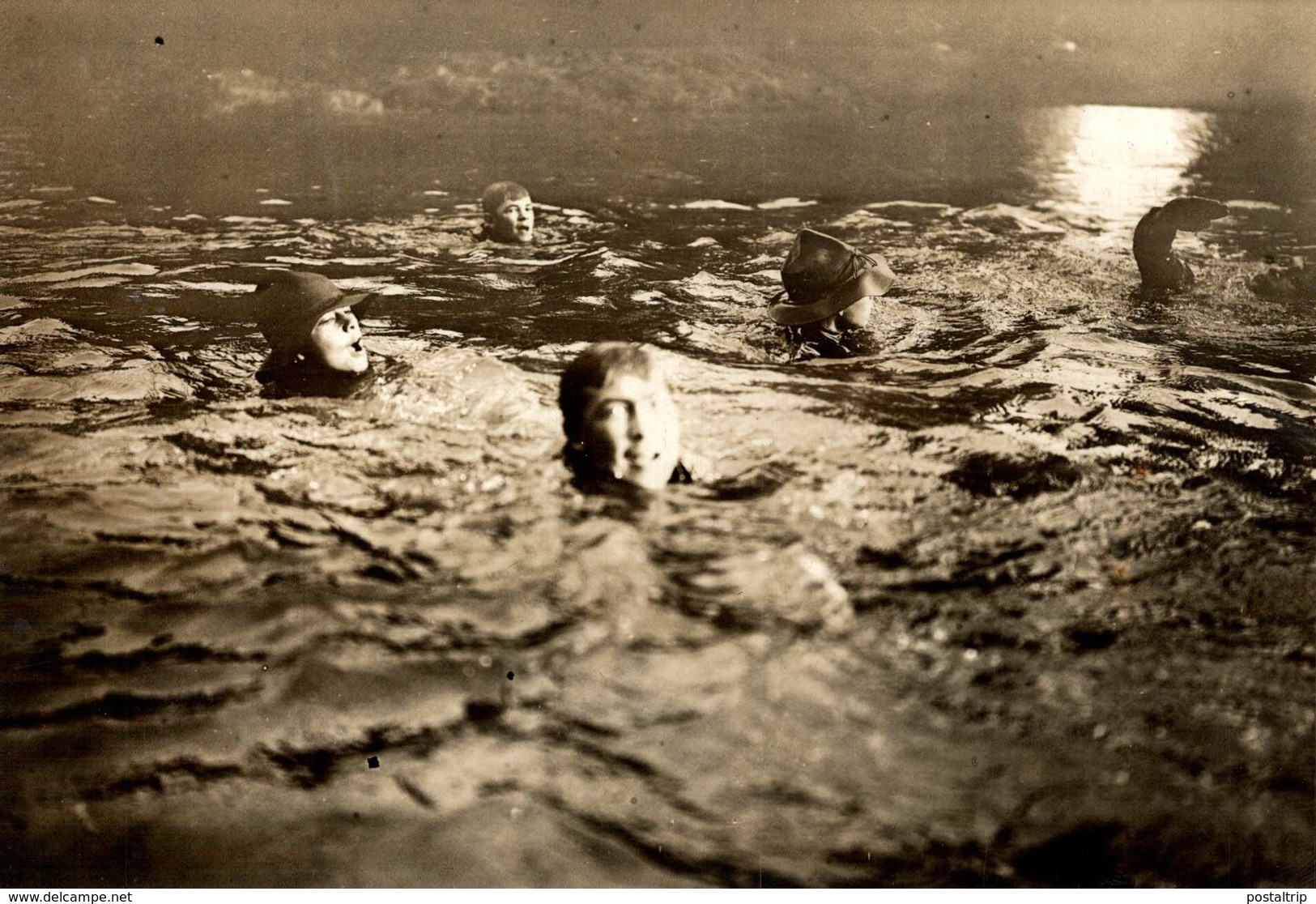 HARDY BOY SCOUTS LEARN TO SWIM  OF NORWOOD SCOUTING JAMBOREE  SCOUTISME 16*12CM Fonds Victor FORBIN 1864-1947 - Sin Clasificación