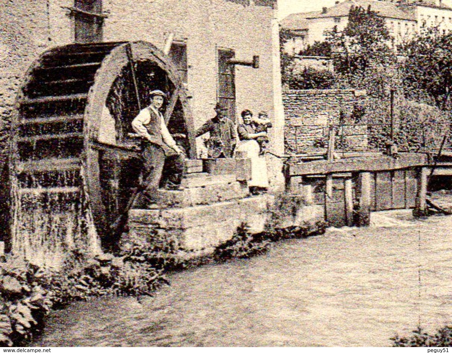 Virton. L' Ancienne Fonderie Sur Le Ton. - Virton