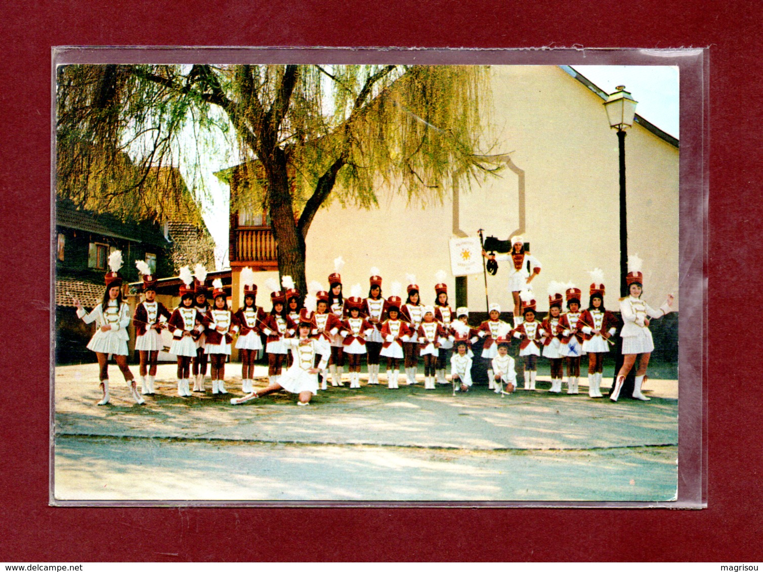 HERLISHEIM - GROUPE DES MAJORETTES - Autres & Non Classés