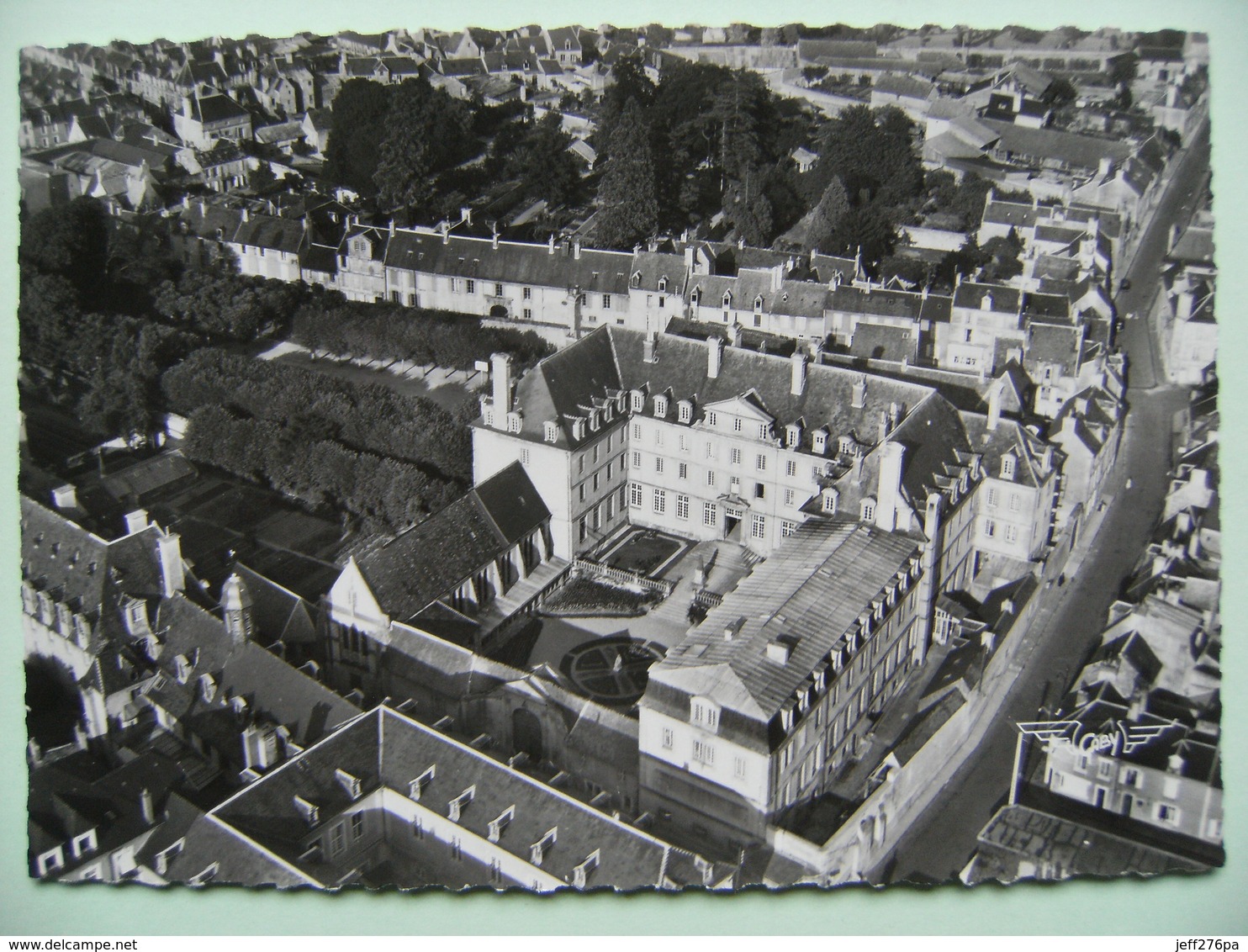 CPSM 14 Bayeux - Le Grand Séminaire - Vue Aérienne Du Quartier   A Voir ! - Bayeux
