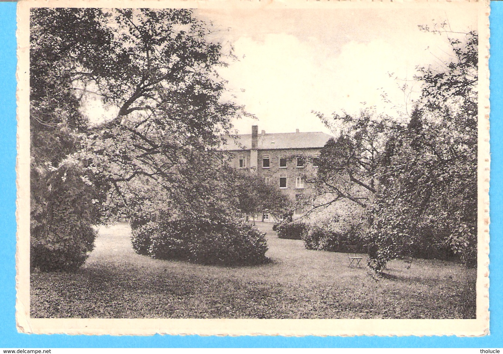 Pesches (Couvin)-écrite En 1951-Etablissement Des Filles De Marie-Un Coin Du Jardin - Couvin