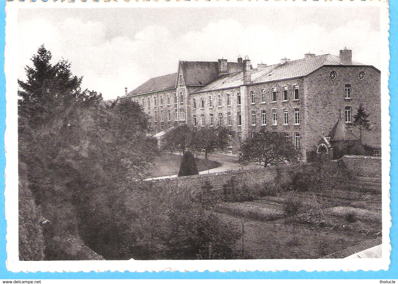 Pesches (Couvin)-Etablissement Des Filles De Marie-l'Ecole Normale-Chapelle De L'Enfant-Jésus De Prague-jardin Potager - Couvin