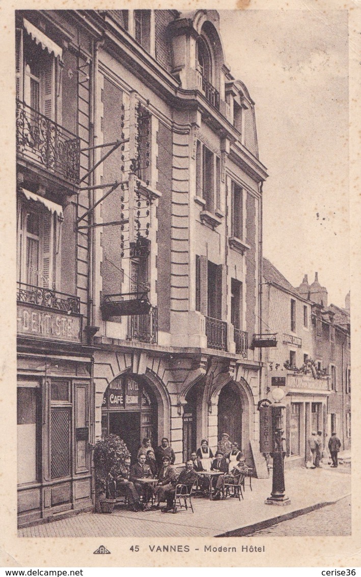 Vannes Modern Hôtel Circulée En 1932 - Vannes