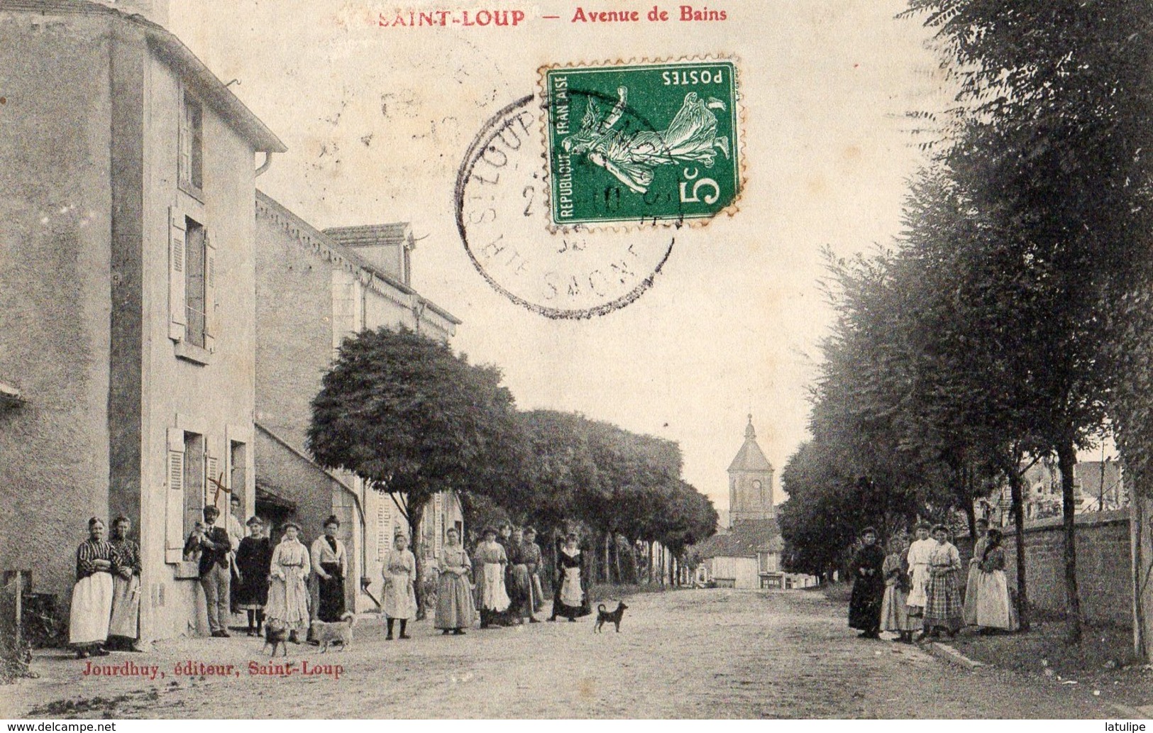 Saint-Loup-sur-Semouse  70   L'Avenue De Bains Tres Tres Animée-Au Fond L'Eglise - Other & Unclassified