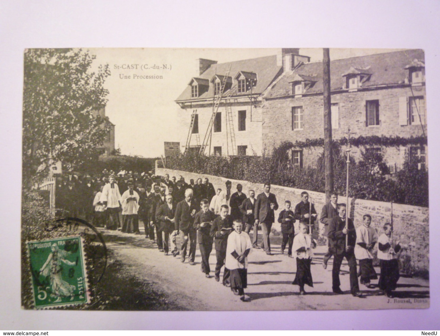 GP 2019 - 1368  SAINT-CAST  (Côtes-du-Nord)  :  Une  PROCESSION   1908    XXX - Saint-Cast-le-Guildo