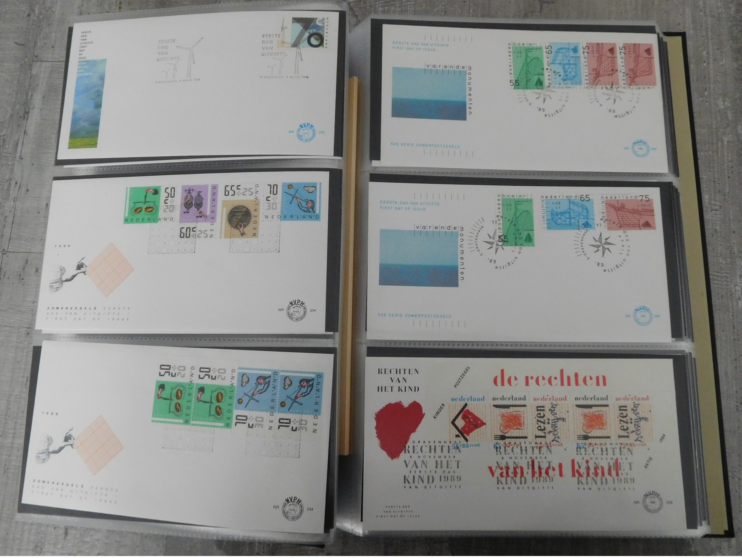 Nederland 1985/1994 - 6 albums - postzegels- EDB- PTT mapjes - FDC - profil bladen-automaatzegels-vellen en blokken