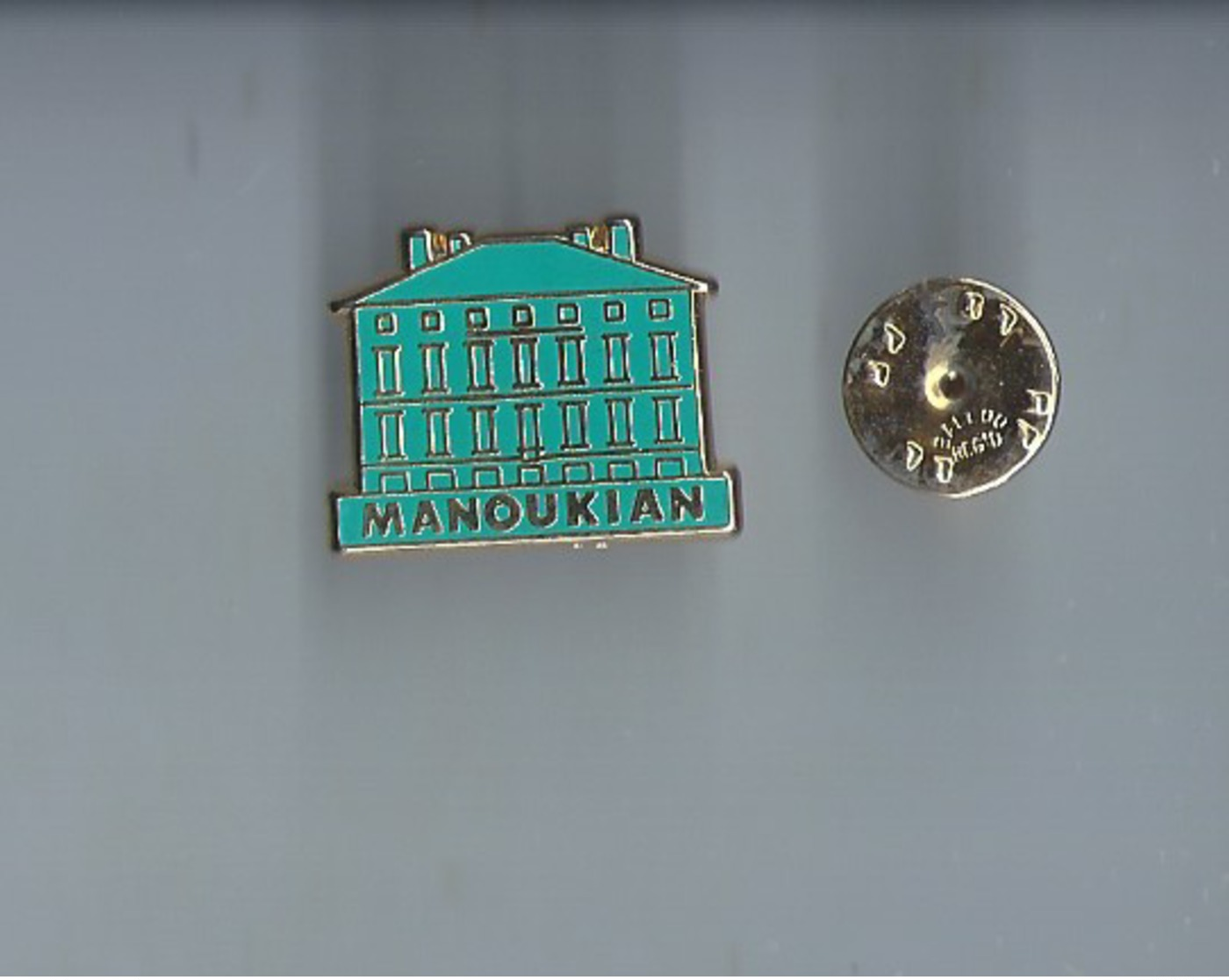 Pins -  Manoukian - Metargent -   Rare  Port 1€20 - Autres & Non Classés