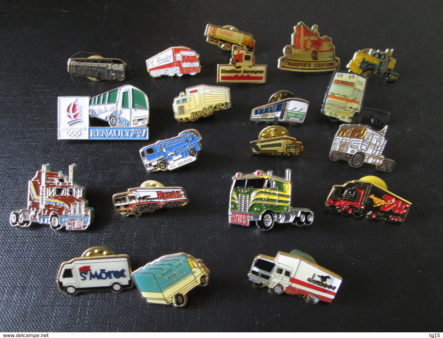 PIN'S   Lot  20 Camions - Transportation