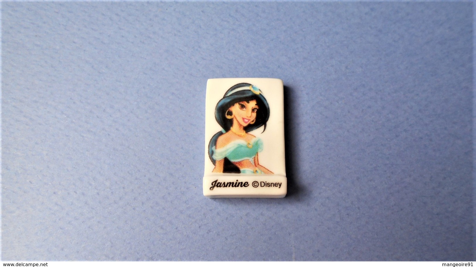 Fève 2015 Pasquier Disney Les Princes Et Princesses * Jasmine (T 817) AFF 2015 Page 47 - Disney