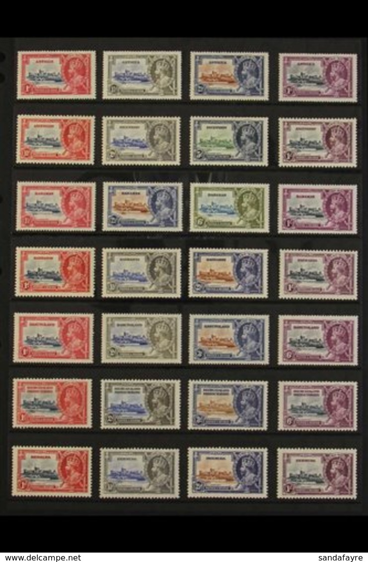 1935 SILVER JUBILEE OMNIBUS. 1935 Silver Jubilee Set Complete Less The Br. Forces In Egypt, All Very Fine Lightly Hinged - Ohne Zuordnung