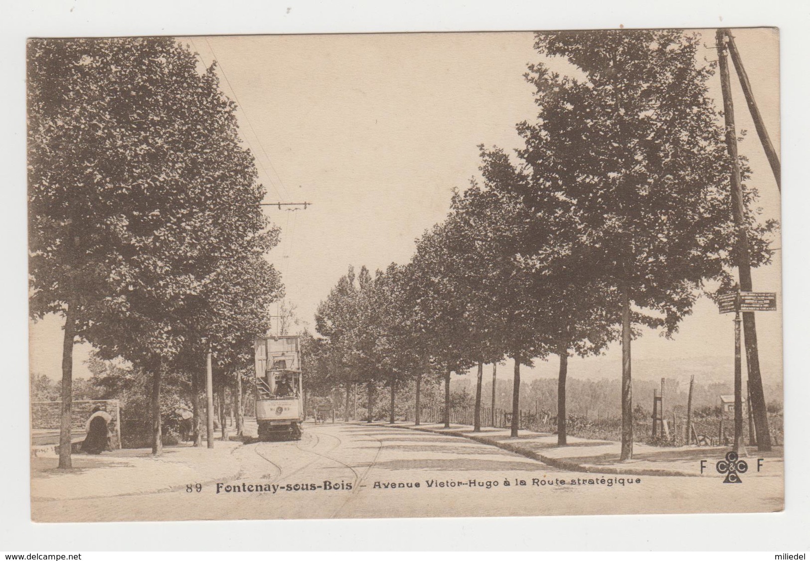 BO079 - FONTENAY SOUS BOIS - Avenue Victor Hugo à La Route Stratégique - Tramway - Fontenay Sous Bois