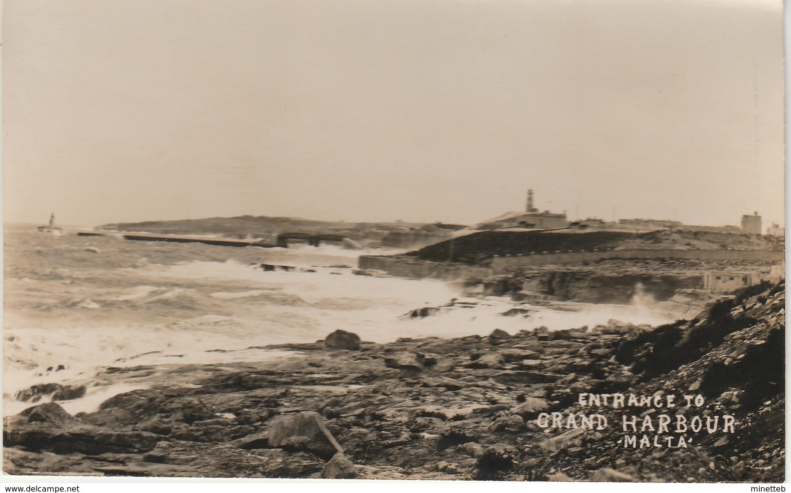 Malte Entrance To Grand Harbour (n'est Pas Sur Delcampe) - Malte