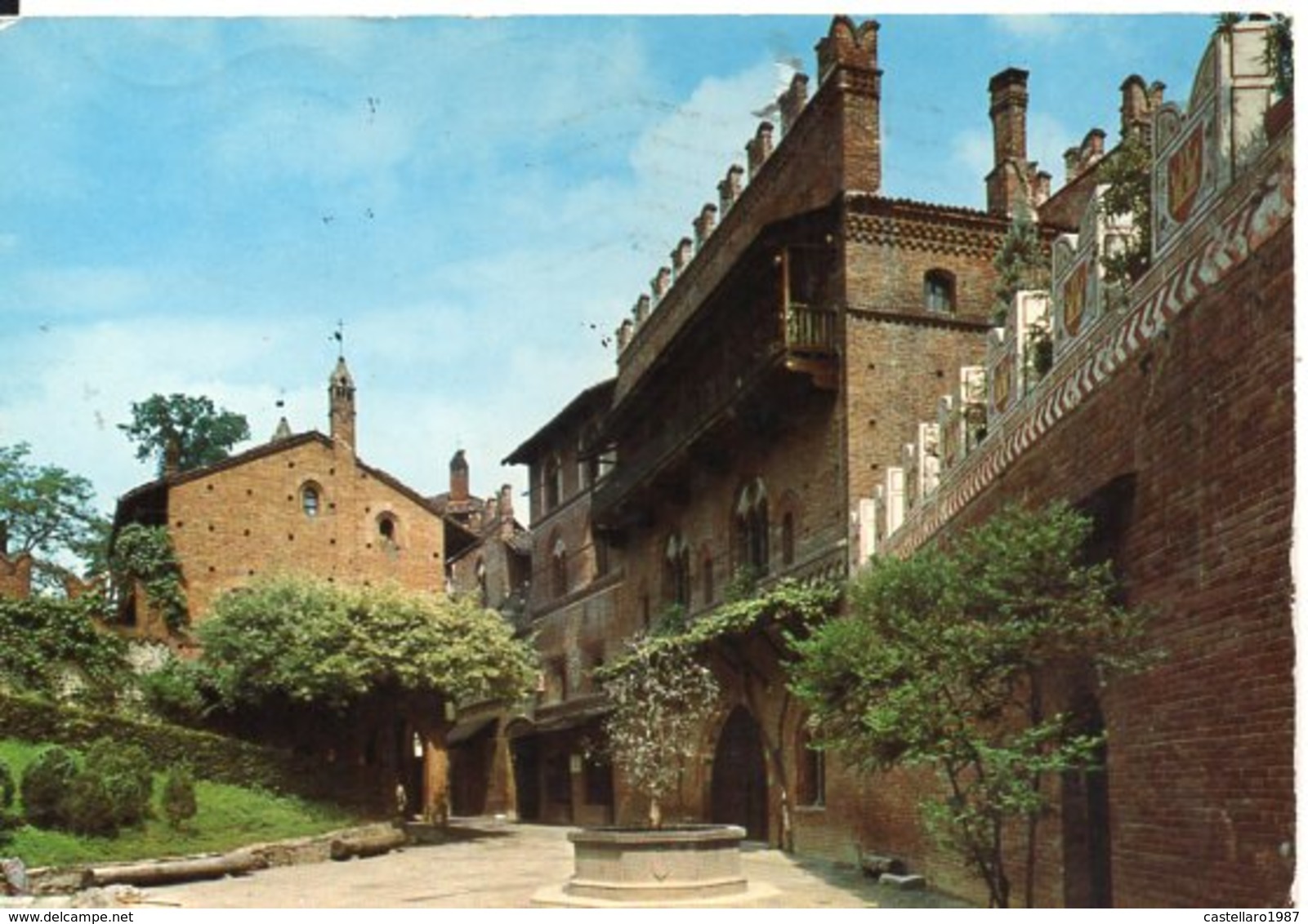 TORINO - Interno Del Borgo Medioevale - Parken & Tuinen