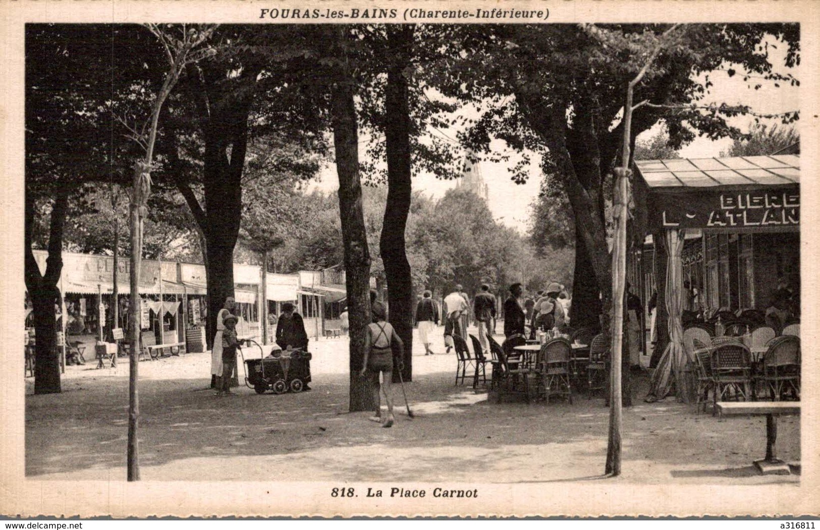 FOURAS LES BAINS LA PLACE CARNOT - Fouras-les-Bains