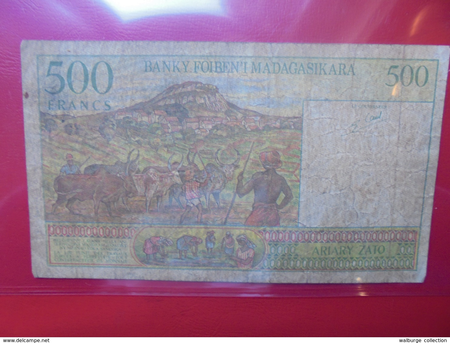 MADAGASCAR 500 FRANCS 1994 CIRCULER  (B.2) - Madagascar