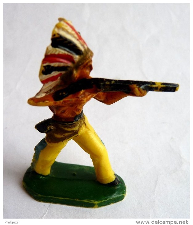 Figurine CYRNOS INDIEN TOR01 TIREUR FUSIL DEBOUT 1 Fin 60's Pas Starlux Clairet - Militaires