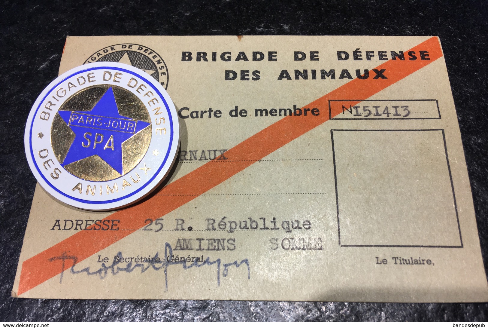 SPA Brigade Défense Animaux Carte Membre Bernaux Plus Badge Journal Paris Jour Amiens - Cartes De Visite