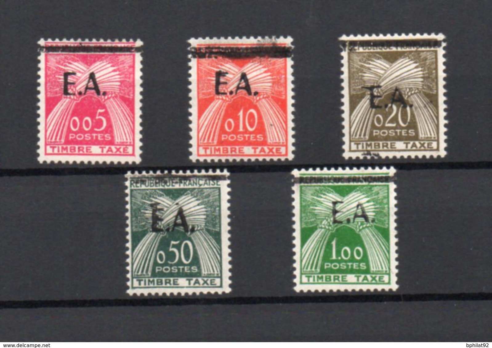 !!! PRIX FIXE: ALGERIE, SURCHARGES EA TYPO D'ESSAI DE SETIF, SERIE TAXES N°54/59 NEUVE **; RR - Algeria (1962-...)